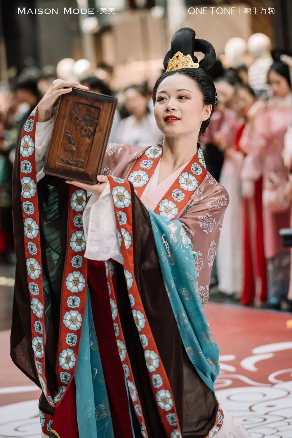 汉服大赏:「美美正东方」国韵大典 in 乌鲁木齐美美友好购物中心