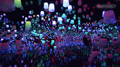 拉斯维加斯上万支孔明灯同时升空,oh my god! 震撼心灵